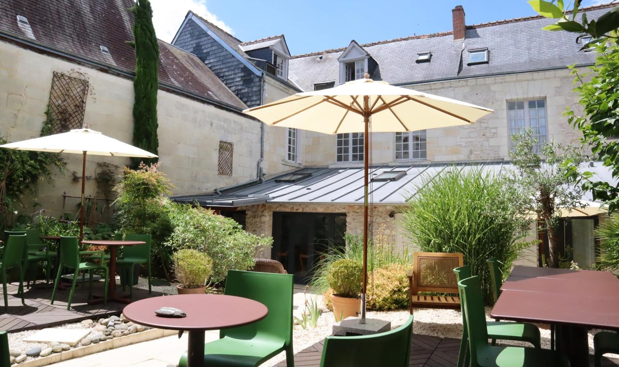 De Biencourt 3* Azay-le-Rideau