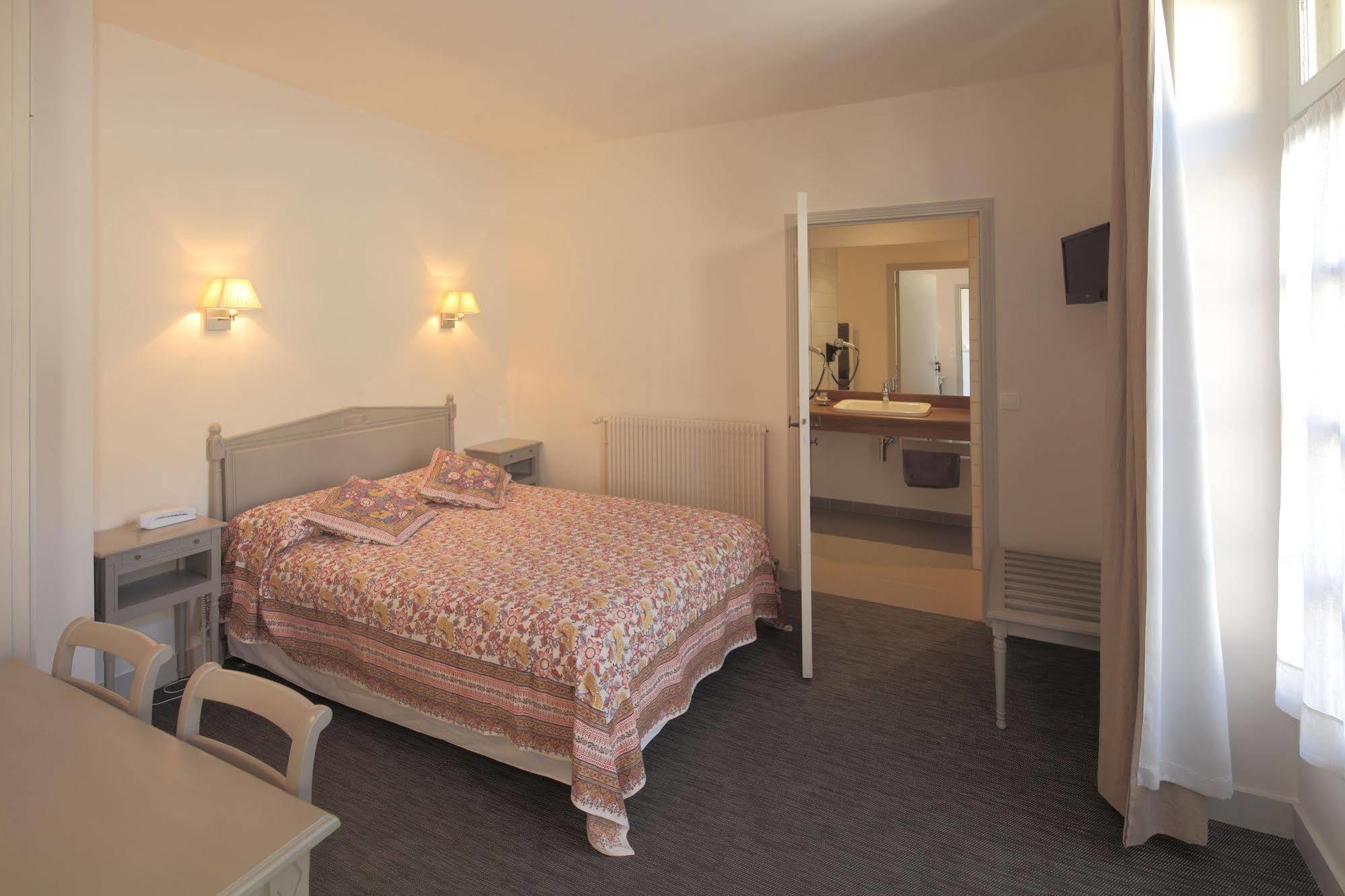 De Biencourt Hotel